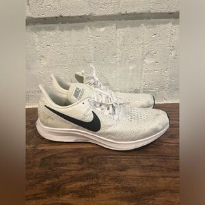 Nike Men's Air Zoom Pegasus